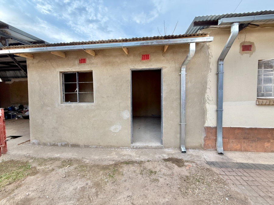 10 Bedroom Property for Sale in Kenilworth Gauteng