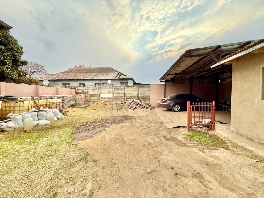 10 Bedroom Property for Sale in Kenilworth Gauteng
