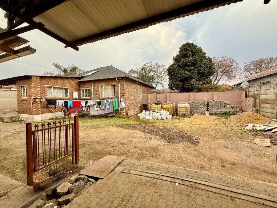 10 Bedroom Property for Sale in Kenilworth Gauteng