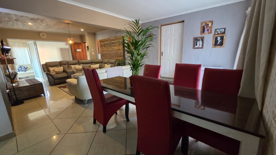 3 Bedroom Property for Sale in Amberfield Gauteng