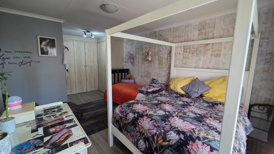 3 Bedroom Property for Sale in Amberfield Gauteng