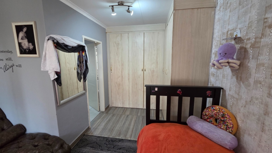 3 Bedroom Property for Sale in Amberfield Gauteng