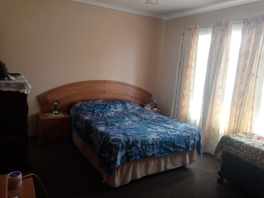 3 Bedroom Property for Sale in Dorandia Gauteng