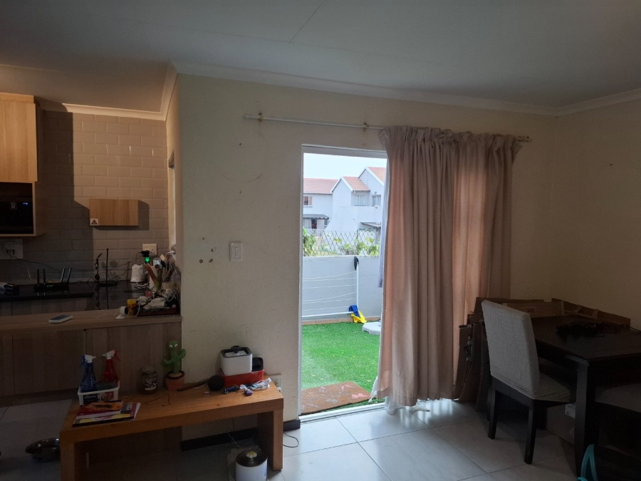 2 Bedroom Property for Sale in Greenstone Hill Gauteng