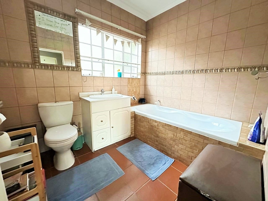 4 Bedroom Property for Sale in Clubview Gauteng