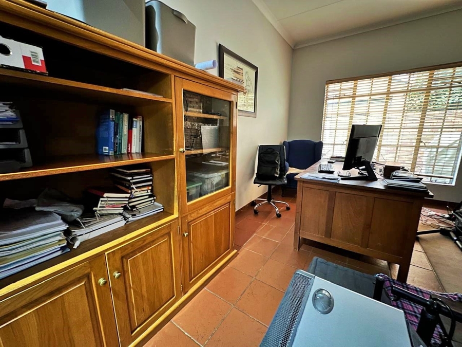 4 Bedroom Property for Sale in Clubview Gauteng