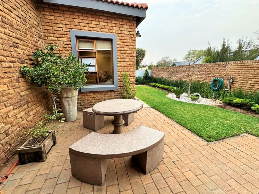 4 Bedroom Property for Sale in Clubview Gauteng