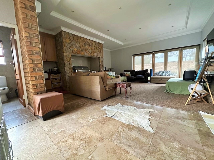 4 Bedroom Property for Sale in Clubview Gauteng