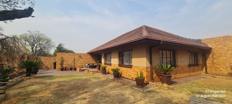 3 Bedroom Property for Sale in Parkdene Gauteng