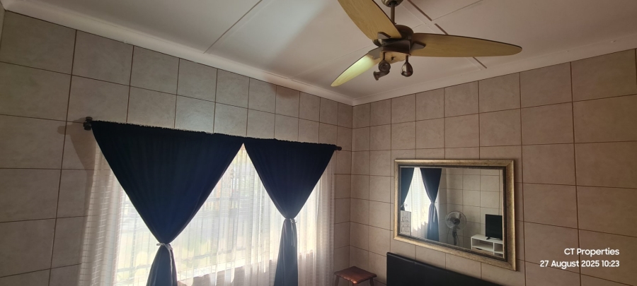 3 Bedroom Property for Sale in Parkdene Gauteng