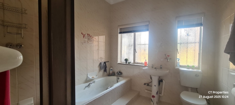 3 Bedroom Property for Sale in Parkdene Gauteng