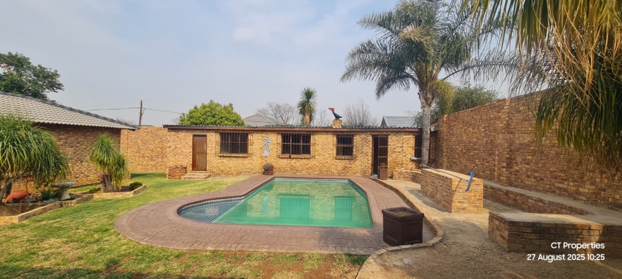3 Bedroom Property for Sale in Parkdene Gauteng
