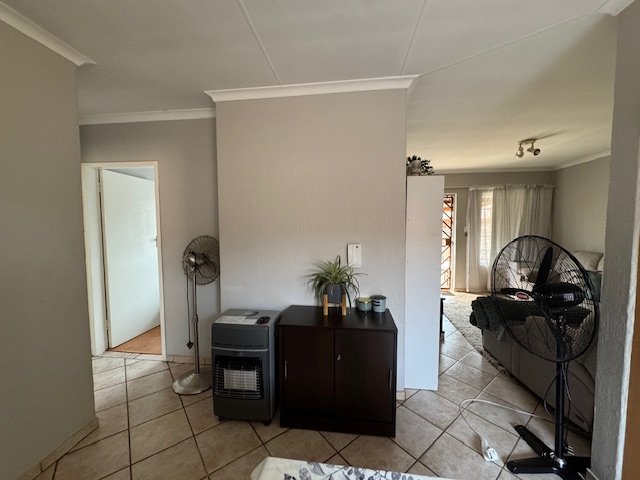 2 Bedroom Property for Sale in Amberfield Glen Gauteng