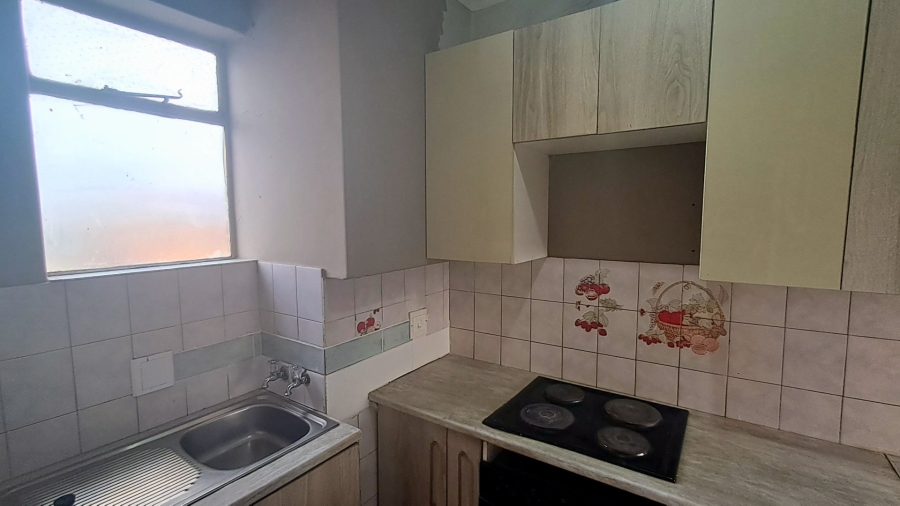 2 Bedroom Property for Sale in Gezina Gauteng