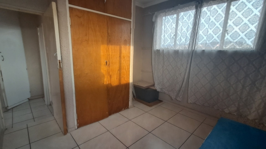 2 Bedroom Property for Sale in Gezina Gauteng