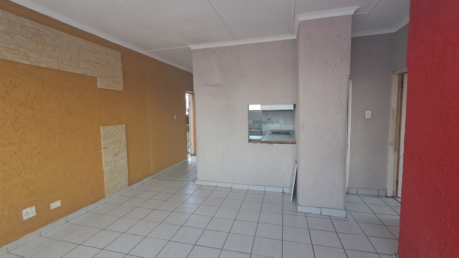 2 Bedroom Property for Sale in Gezina Gauteng