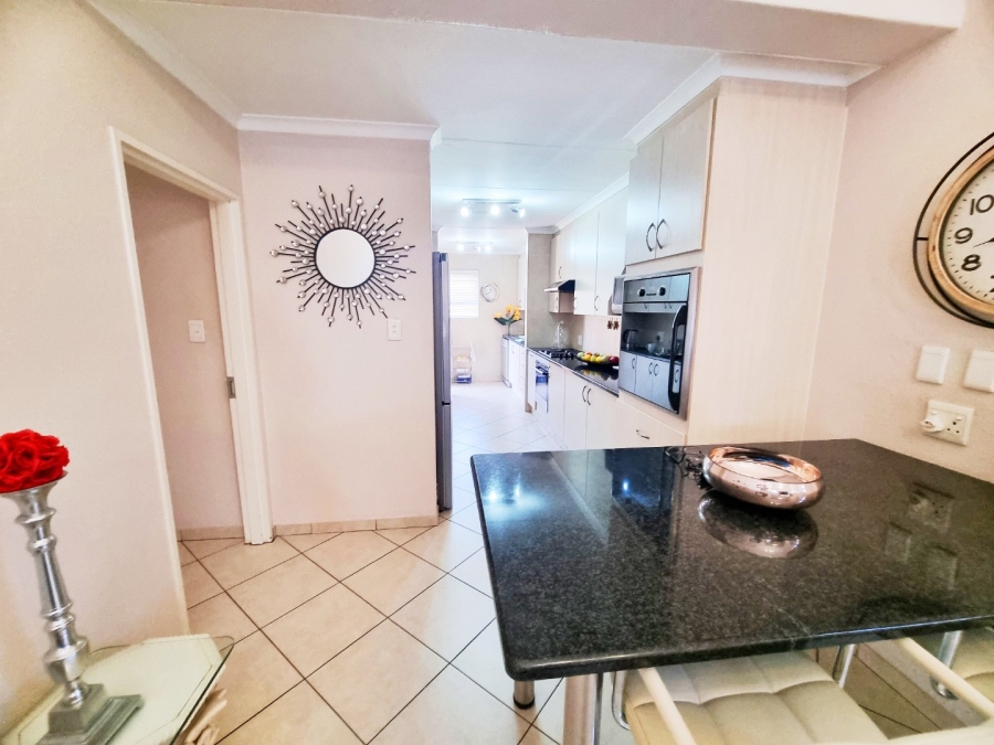 3 Bedroom Property for Sale in New Market Park Gauteng