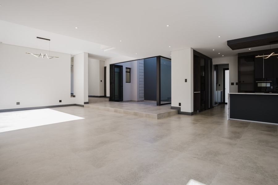 4 Bedroom Property for Sale in Eye of Africa Gauteng