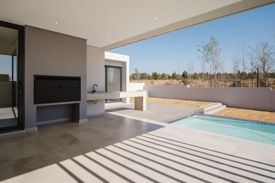 4 Bedroom Property for Sale in Eye of Africa Gauteng