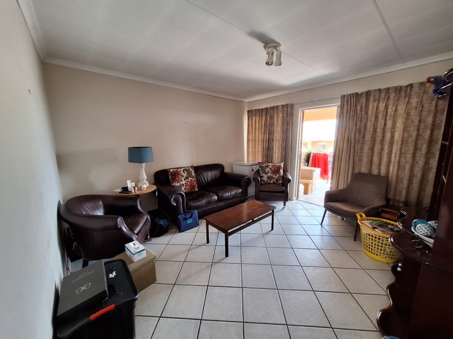 2 Bedroom Property for Sale in Amberfield Crest Estate Gauteng