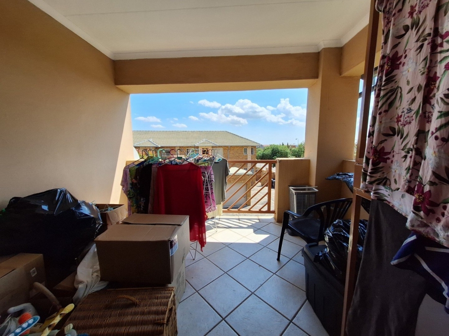 2 Bedroom Property for Sale in Amberfield Crest Estate Gauteng