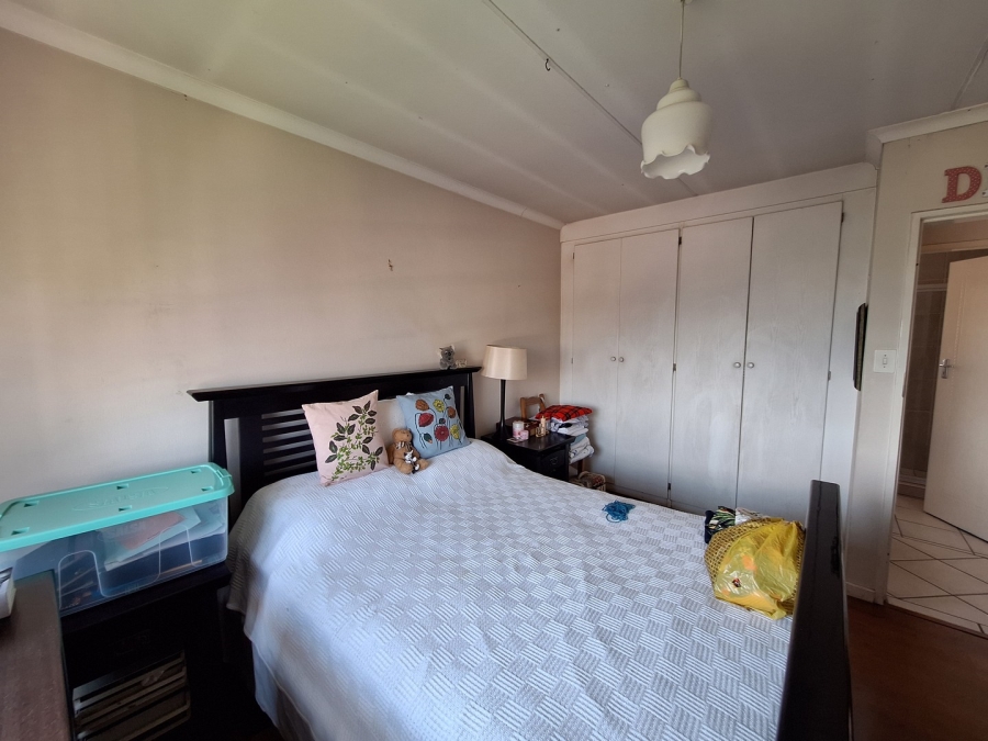 2 Bedroom Property for Sale in Amberfield Crest Estate Gauteng
