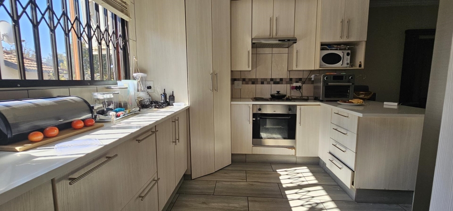 3 Bedroom Property for Sale in Heatherview Gauteng