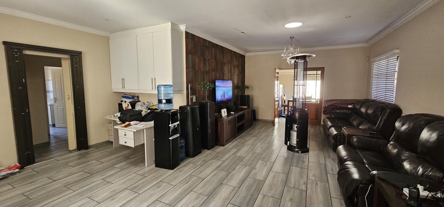 3 Bedroom Property for Sale in Heatherview Gauteng