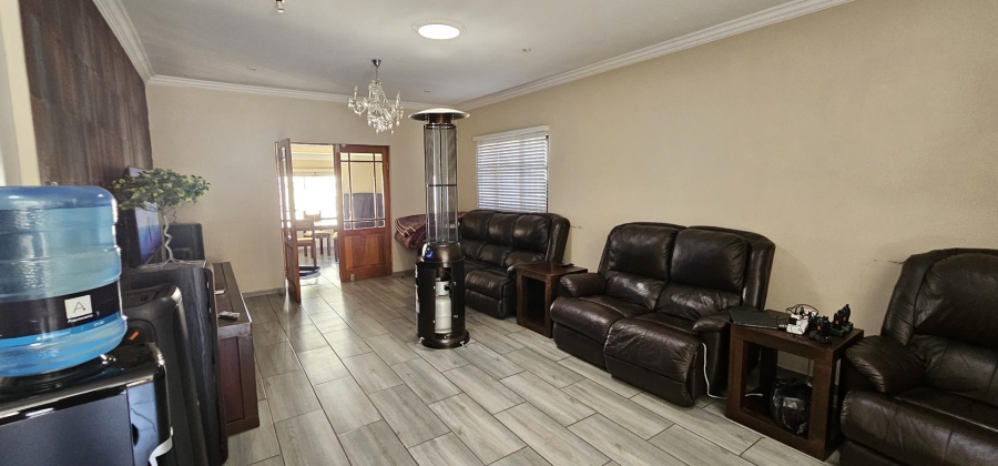 3 Bedroom Property for Sale in Heatherview Gauteng