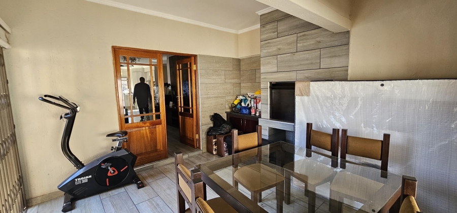 3 Bedroom Property for Sale in Heatherview Gauteng