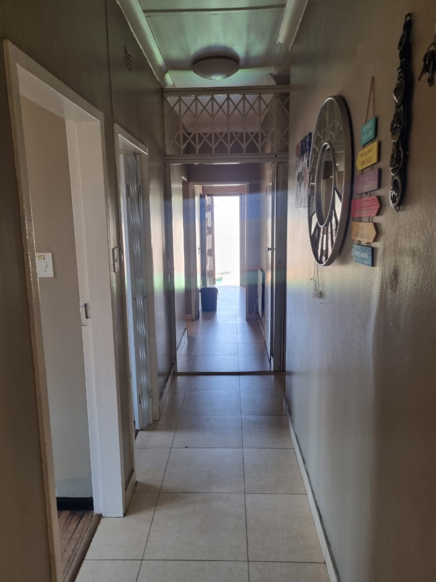 4 Bedroom Property for Sale in Sunnyridge Gauteng