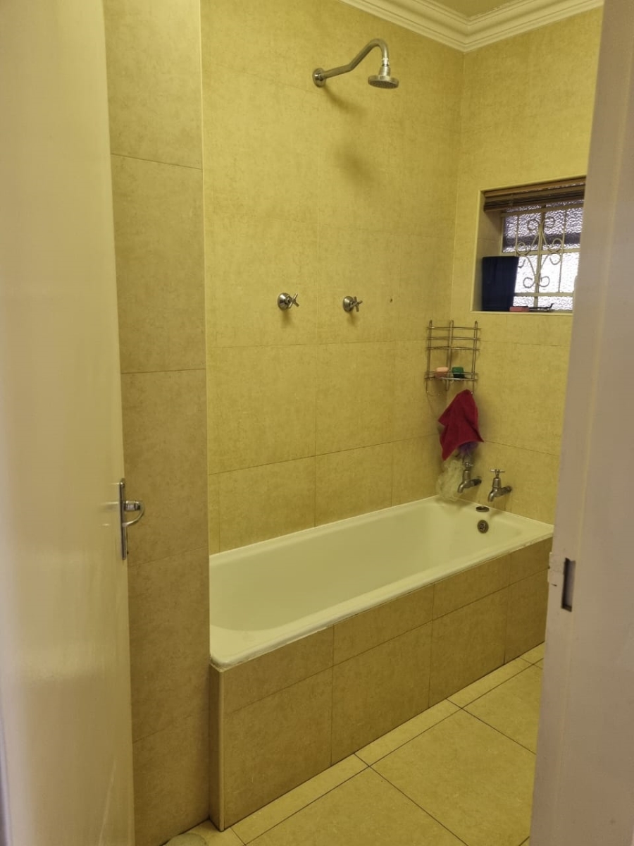 4 Bedroom Property for Sale in Sunnyridge Gauteng