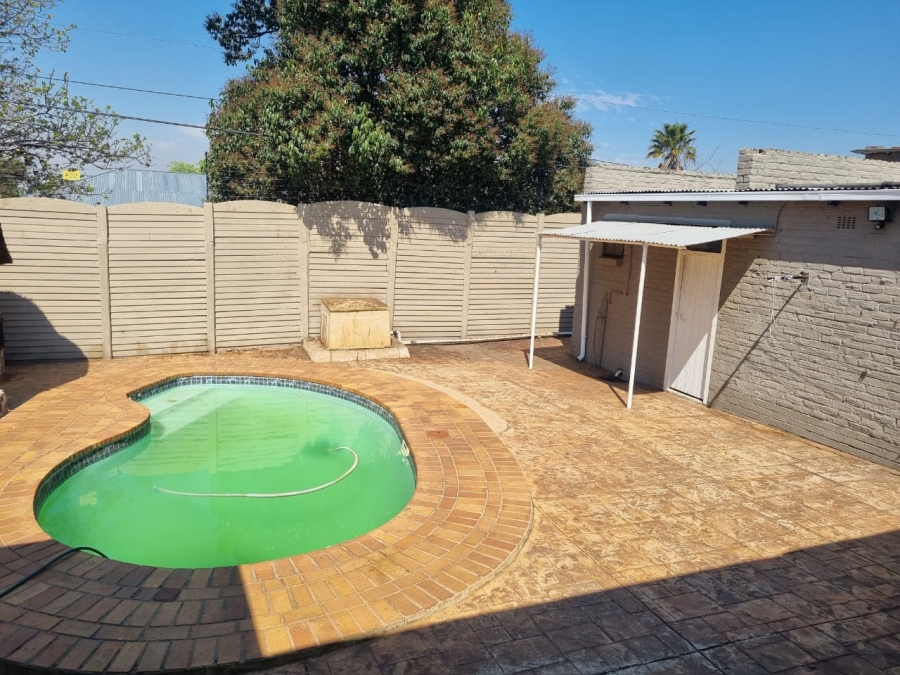 4 Bedroom Property for Sale in Sunnyridge Gauteng