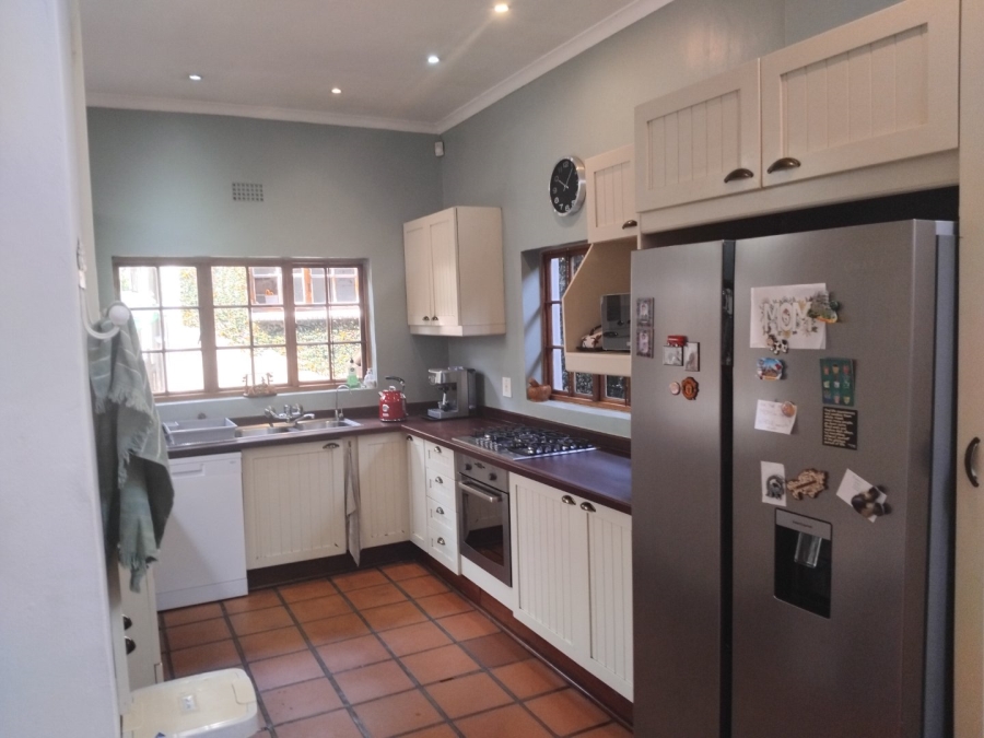 6 Bedroom Property for Sale in Kensington Gauteng