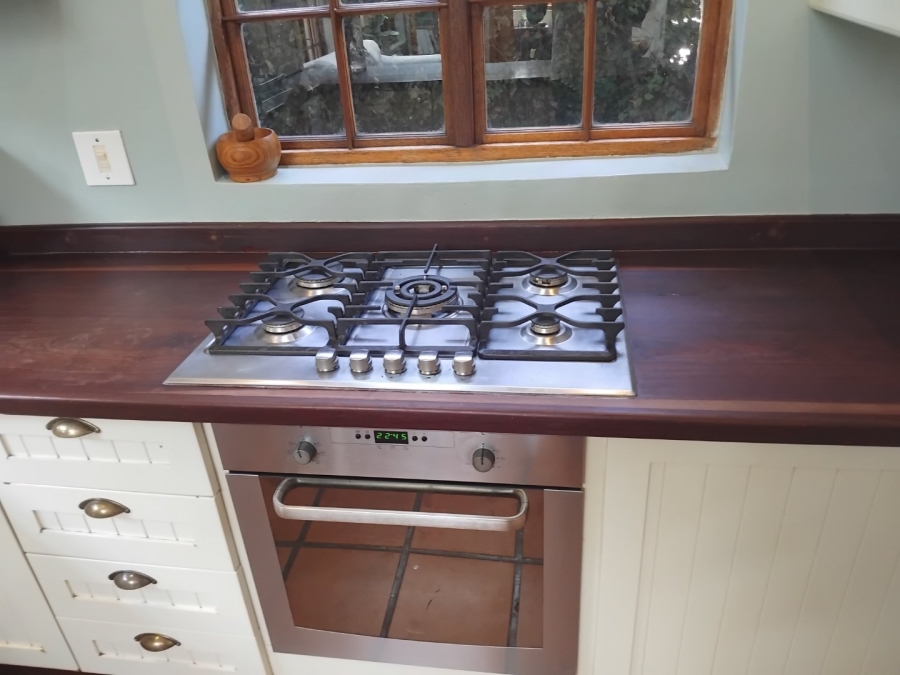6 Bedroom Property for Sale in Kensington Gauteng