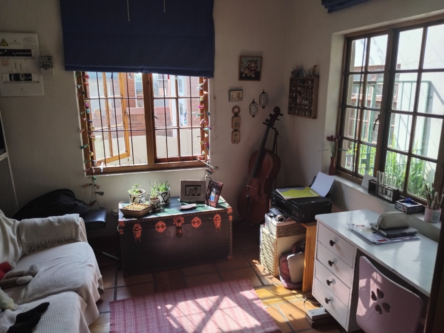 6 Bedroom Property for Sale in Kensington Gauteng