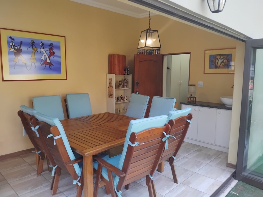 6 Bedroom Property for Sale in Kensington Gauteng