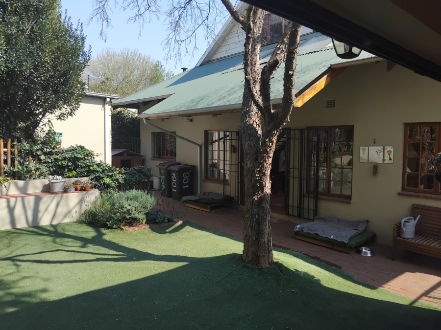 6 Bedroom Property for Sale in Kensington Gauteng