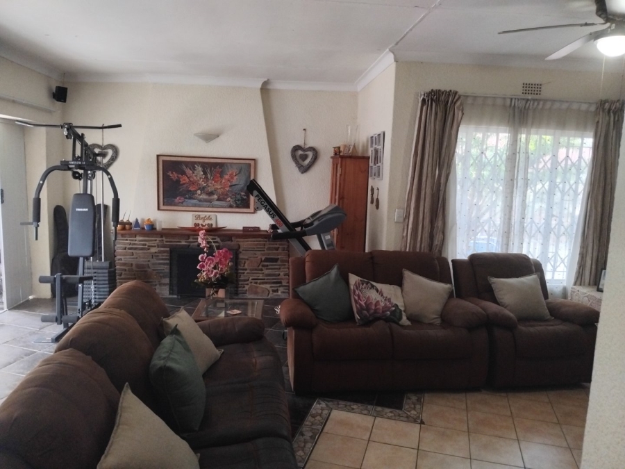 3 Bedroom Property for Sale in Woodmere Gauteng
