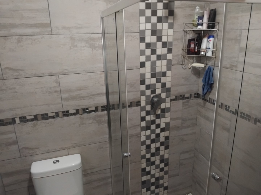 3 Bedroom Property for Sale in Woodmere Gauteng