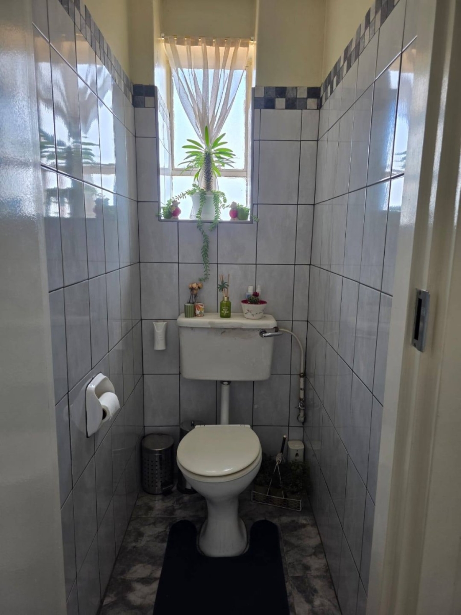 2 Bedroom Property for Sale in Moregloed Gauteng