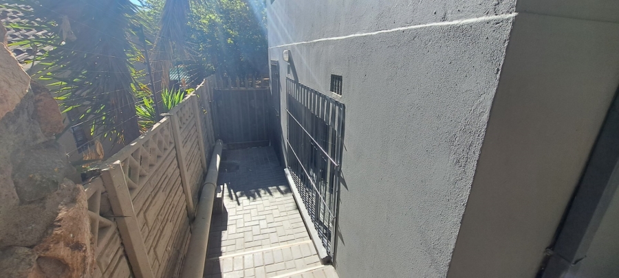 1 Bedroom Property for Sale in Solheim Gauteng