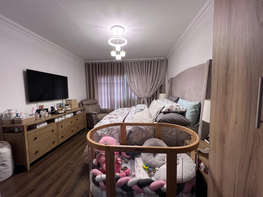 To Let 3 Bedroom Property for Rent in Bedford Gardens Gauteng