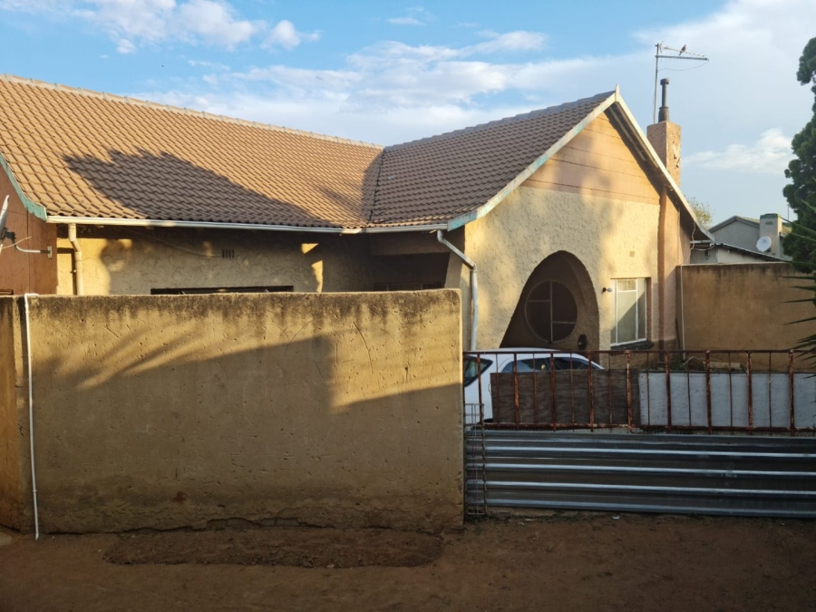 11 Bedroom Property for Sale in Elsburg Gauteng