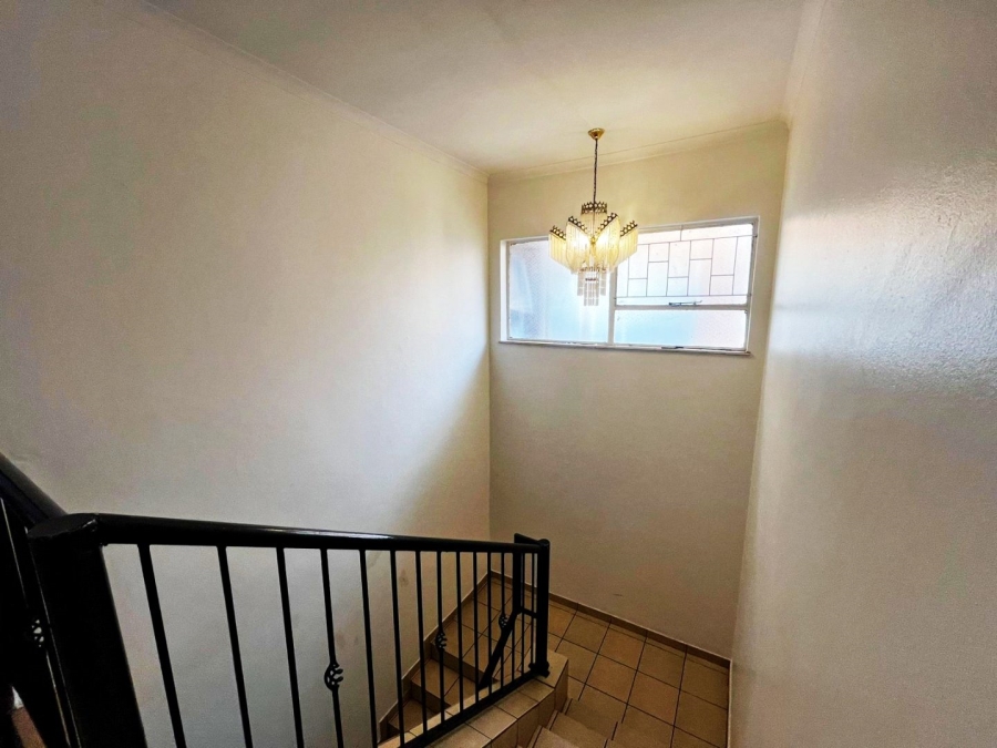 To Let 3 Bedroom Property for Rent in Wierda Park Gauteng