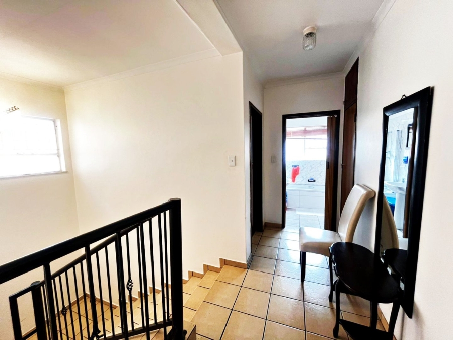 To Let 3 Bedroom Property for Rent in Wierda Park Gauteng