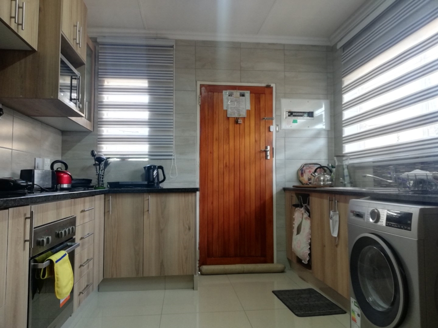 3 Bedroom Property for Sale in Montgomery Park Gauteng