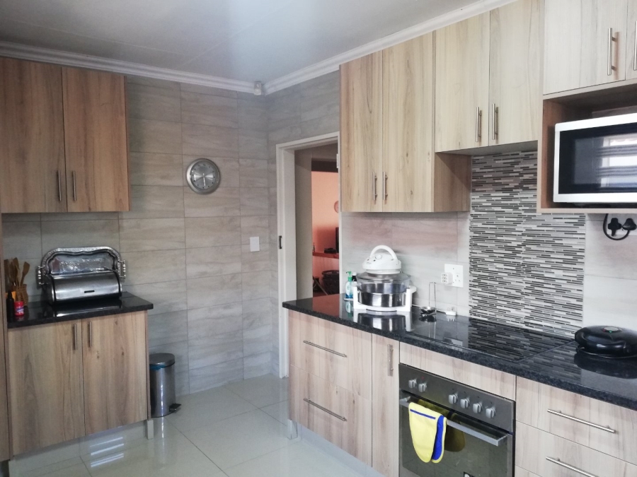 3 Bedroom Property for Sale in Montgomery Park Gauteng