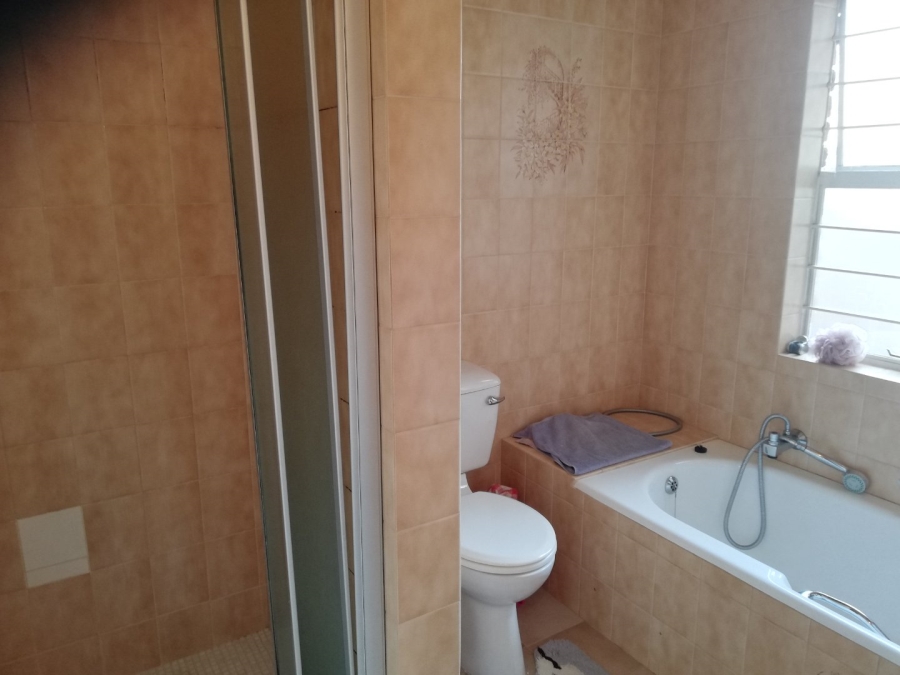 3 Bedroom Property for Sale in Montgomery Park Gauteng