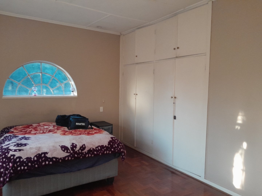 3 Bedroom Property for Sale in Cyrildene Gauteng